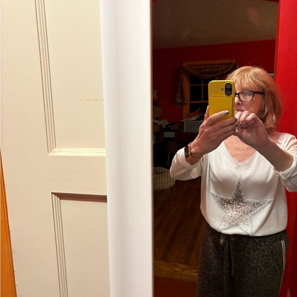 White sparkly silver Star Sequin Long Sleeve Top by Gigi Moda made in Italy - Picture 9 of 10